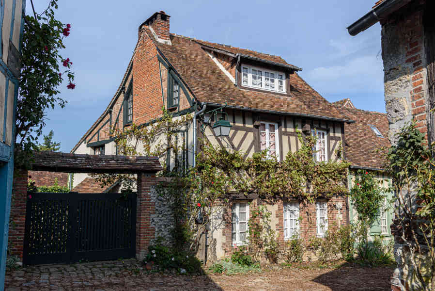 Francia - Gerberoy 10.jpg